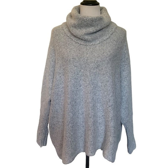 Jessica Simpson oversized cowl neck sweater. - Picture 1 of 10